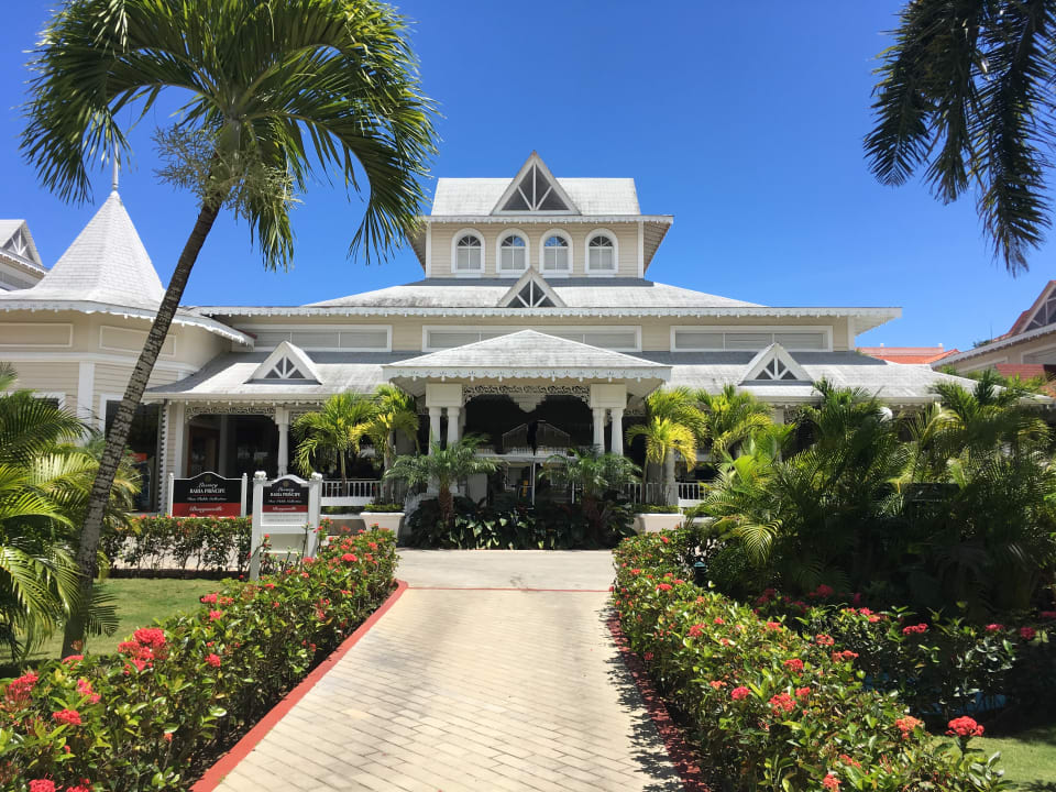 Lobby Bahia Principe Luxury Bouganville