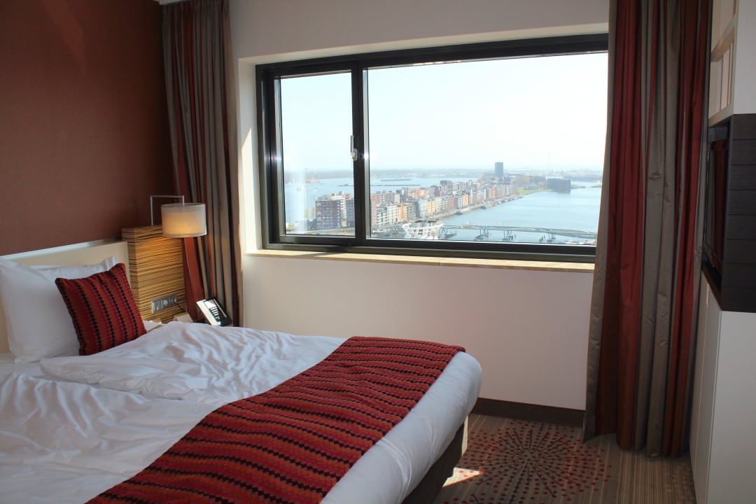 Schlafbereich Mövenpick Hotel Amsterdam City Centre