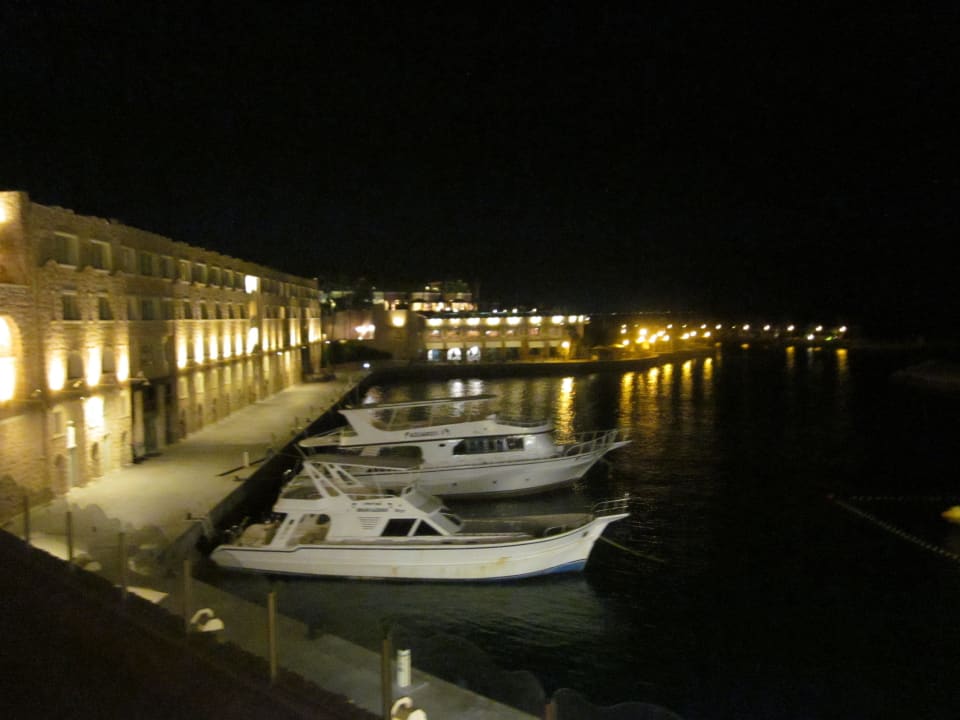 Ausblick auf dem Hafen vom Citadel-Restaurant Pickalbatros Citadel Resort