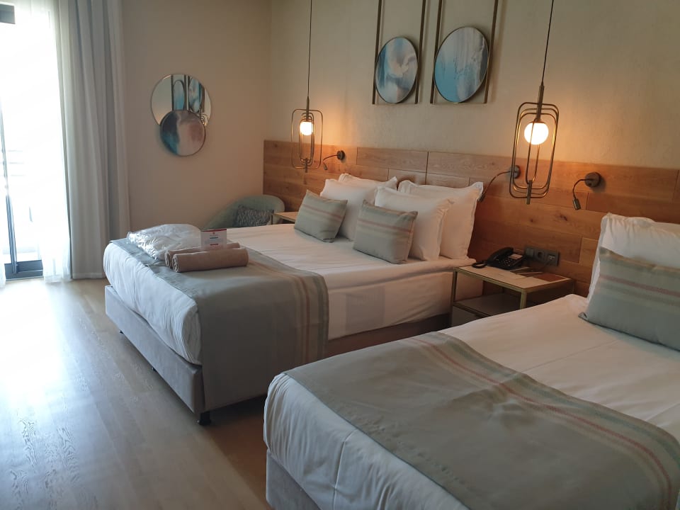 Zimmer Hotel Miramare Beach