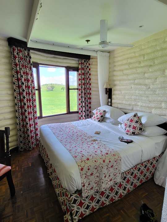 Zimmer Salt Lick Safari Lodge