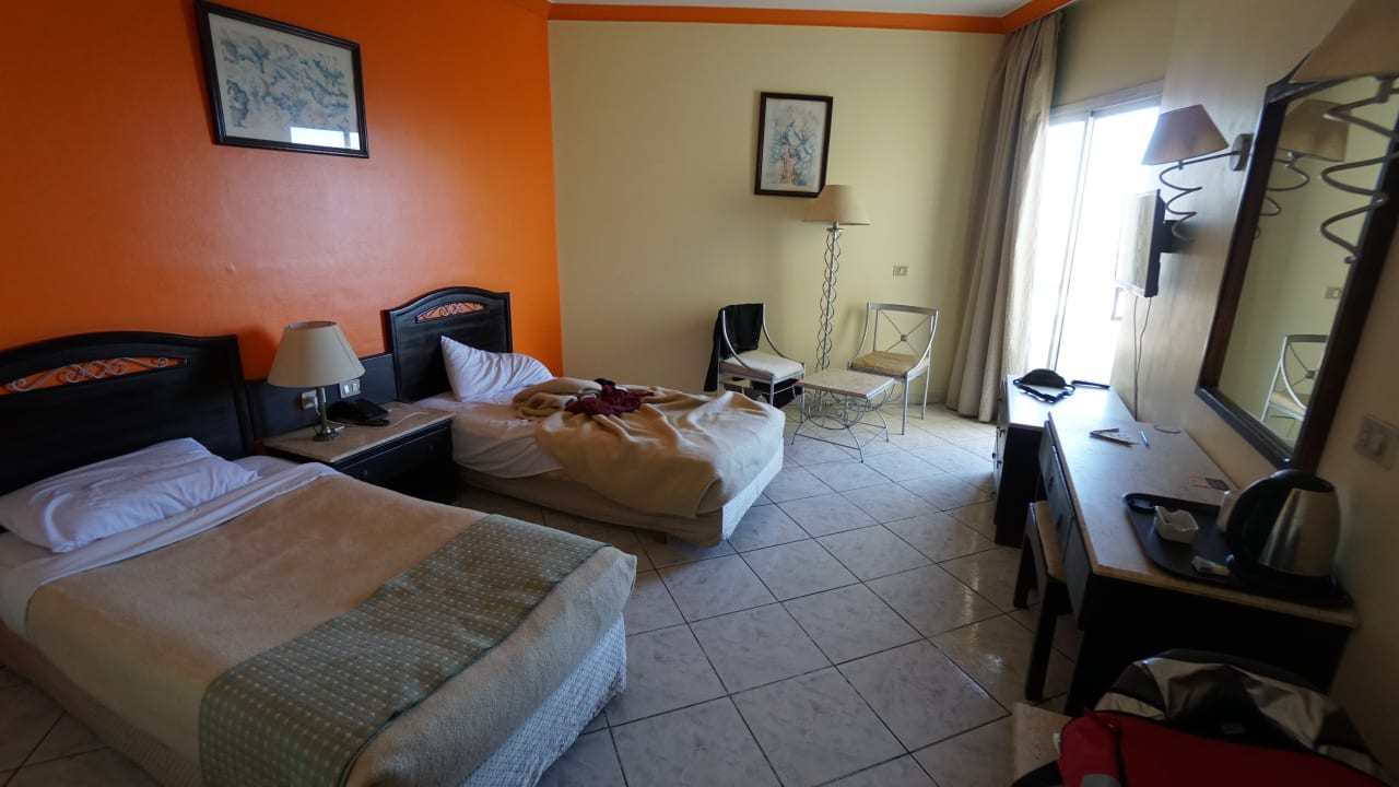Zimmer Dexon Roma Hotel