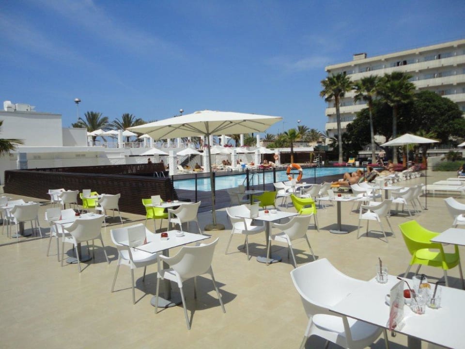 Basen Iberostar Waves Bahia de Palma