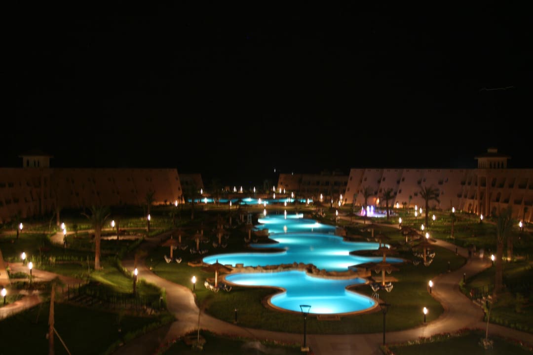 Widok z głównego budynku Jasmine Palace Resort & Spa