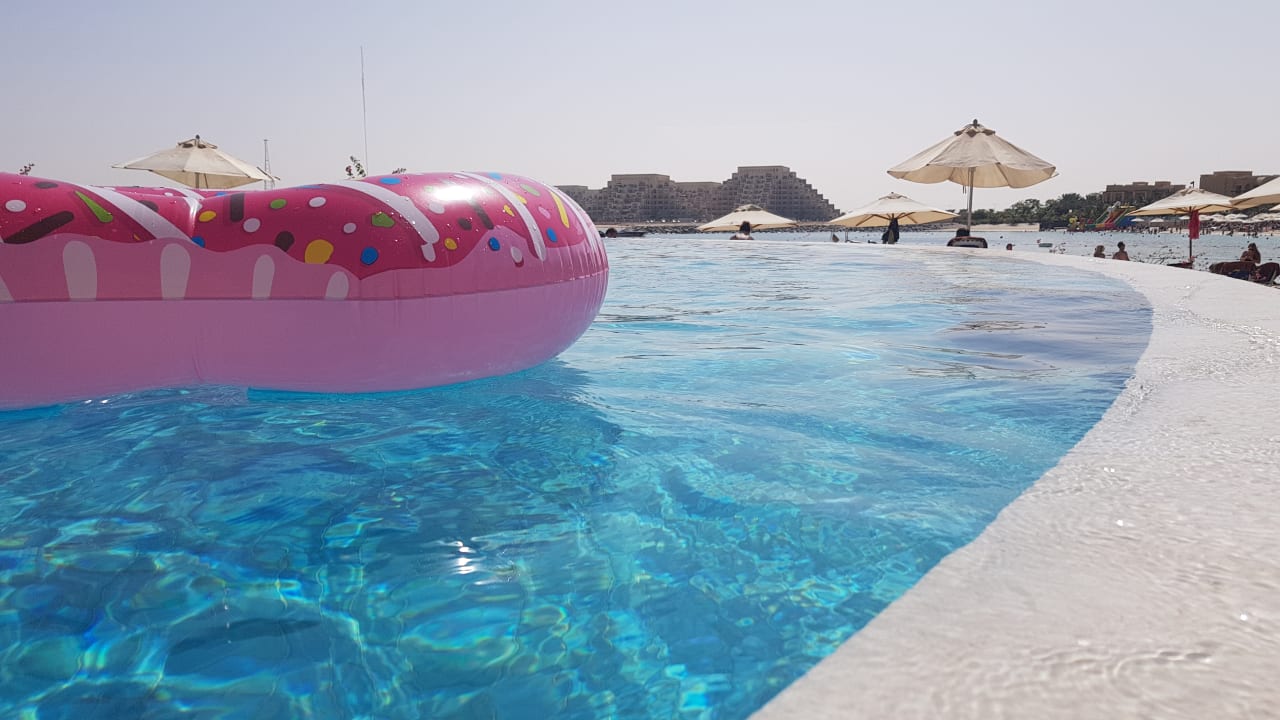 Pool DoubleTree by Hilton Resort & Spa Marjan Island
