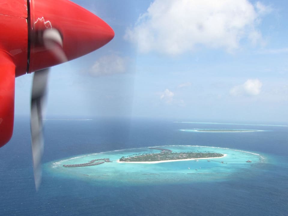 Insel vom Wassertaxi aus Sun Siyam Iru Fushi