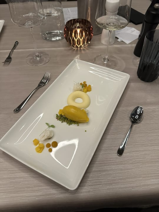 Gastro Hotel Schwarzenstein