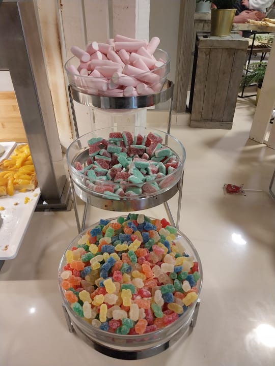 Gastro BG Tonga Tower Design Hotel & Suites