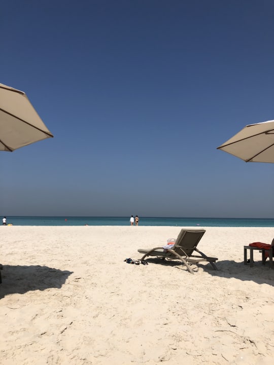 Strand Saadiyat Rotana Resort &  Villas