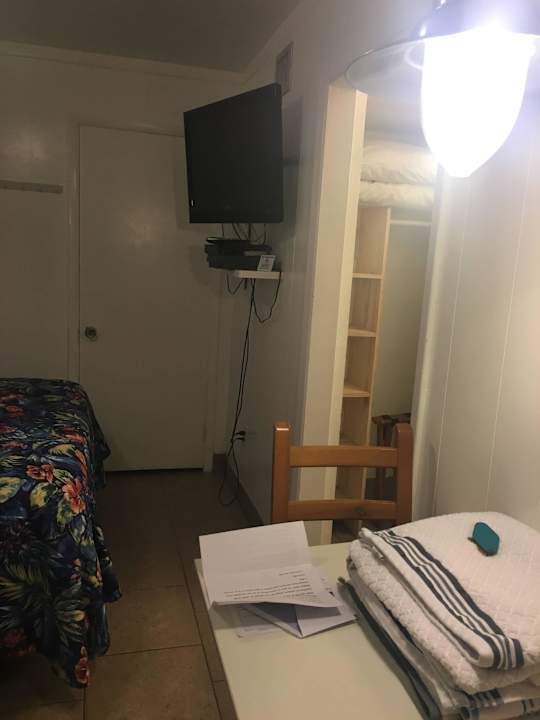 Zimmer Hotel Dolphin Inn