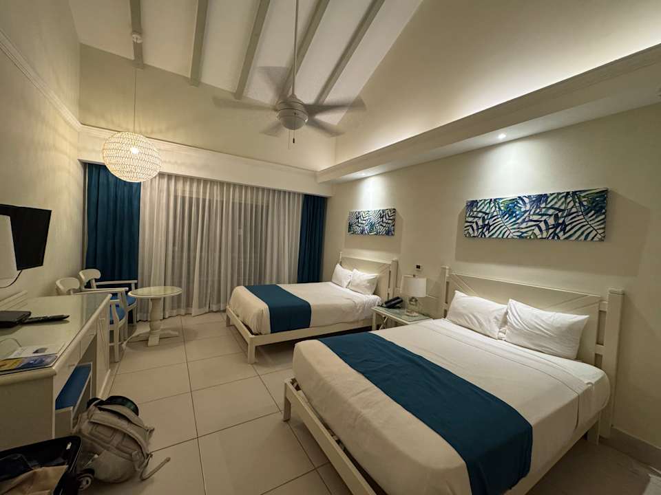 Zimmer Vista Sol Punta Cana