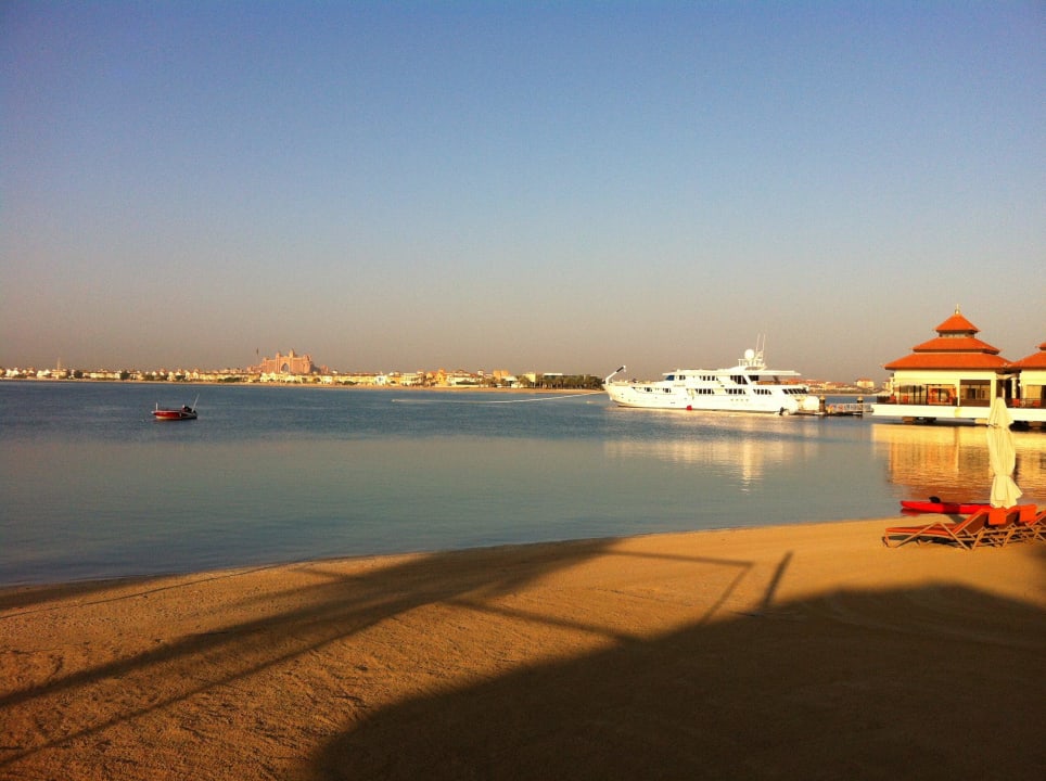 Strand mit Blick aufs Meer Anantara The Palm Dubai Resort