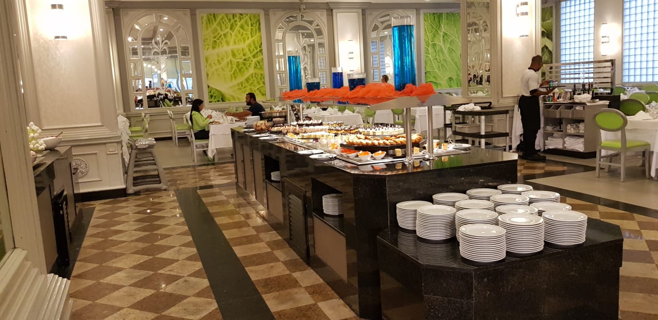 Büffet Hotel Riu Palace Aruba
