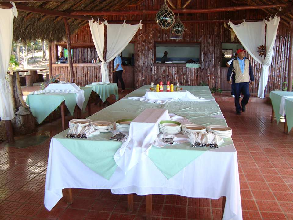 Plážová  restaurace Hotel Cayo Saetia