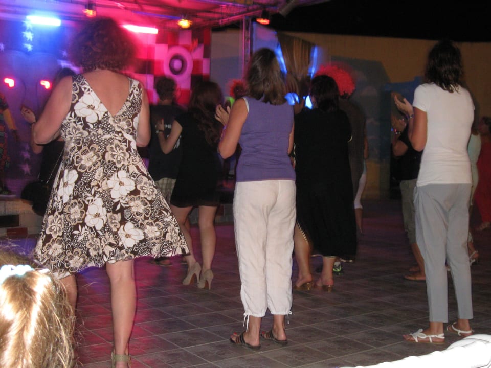 La danse du Club The Ksar Djerba Charming Hotel & SPA