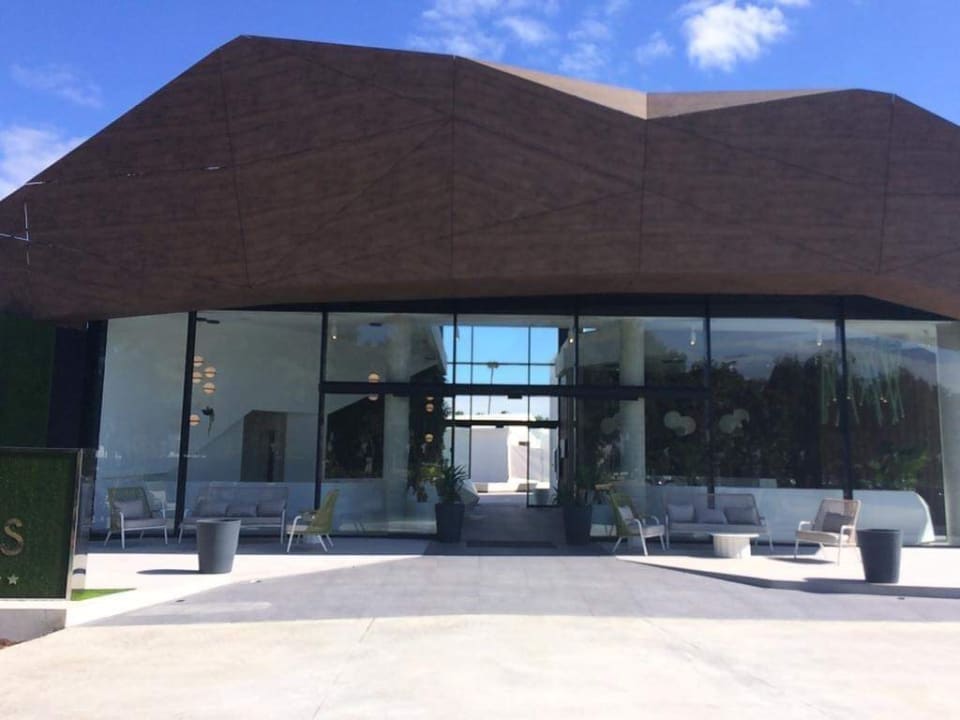 Außenansicht Club Maspalomas Suites & SPA