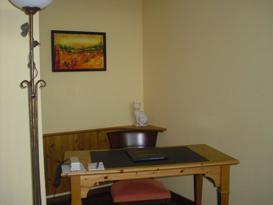 Schreibecke der Suite Hotel Sterr