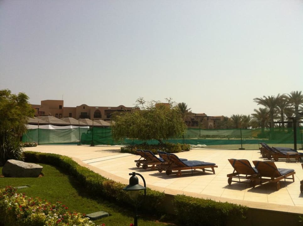 Pool in Renovierung Miramar Al Aqah Beach Resort
