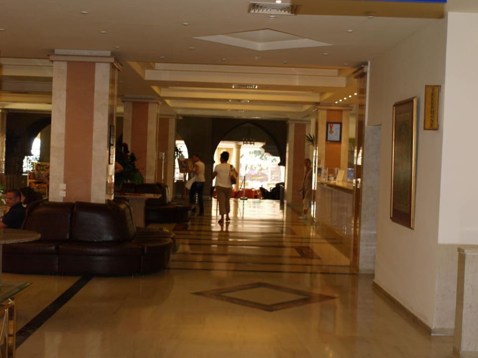 Lobby Hotel Kalithea Mare Palace