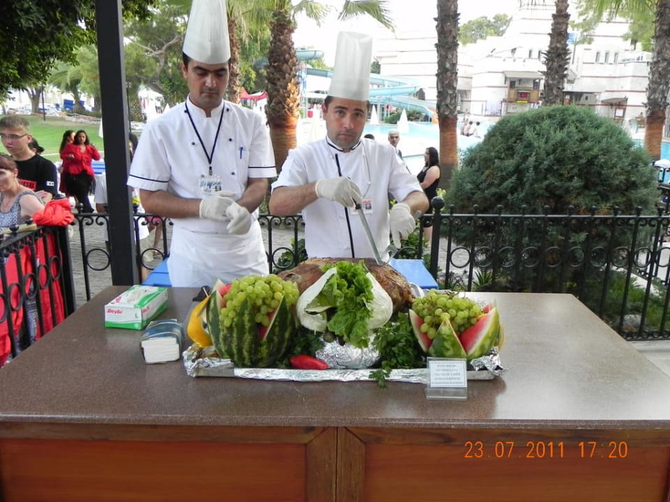 Büffet Ulusoy Kemer Holiday Club