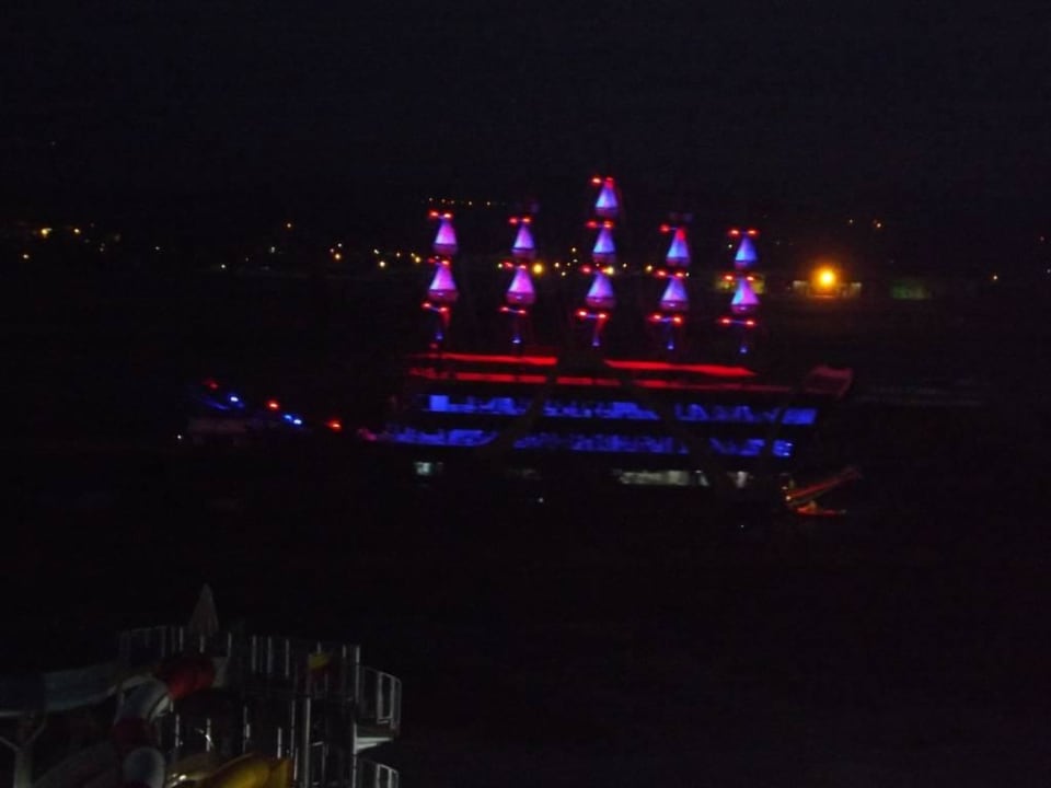 Partyschiff  LRS Port River Hotel & Spa