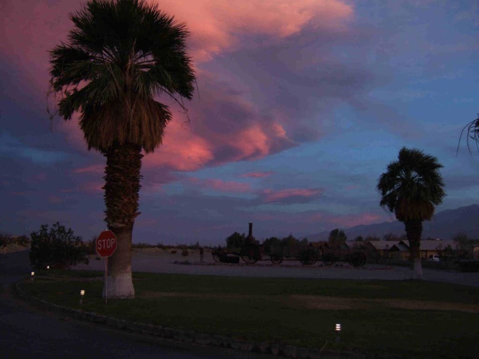 Furnace Creek Ranch bei Nacht The Ranch at Death Valley