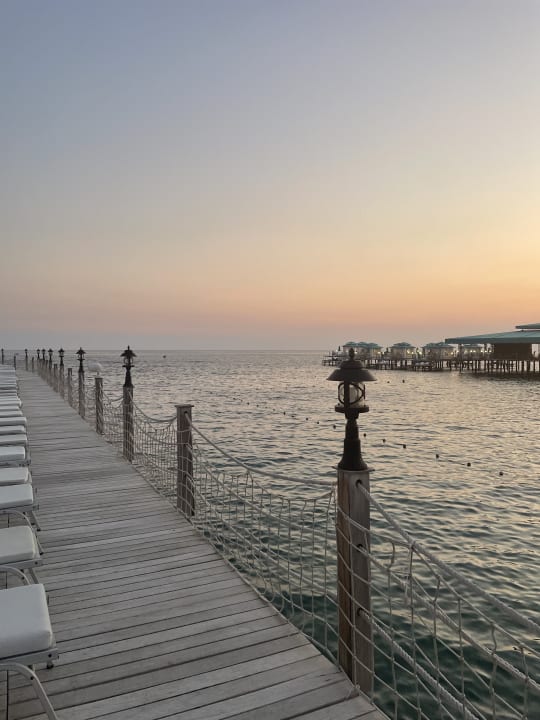 Strand Azura Deluxe Resort & Spa Hotel