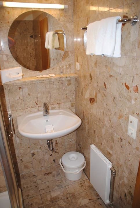 Bad Hotel Villa am Meer