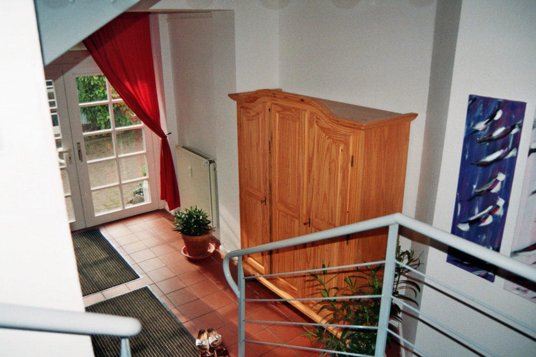 Zimmer Nr. 9 / Eingangsbereich des Zimmers Remise Blumberg, Das kleine Haus im Hof