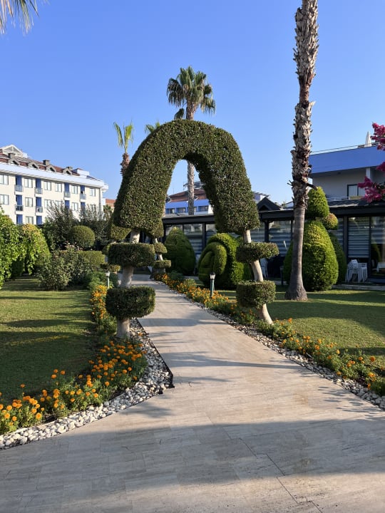 Gartenanlage Grand Seker Hotel