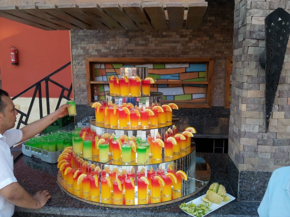 Animationsshow Pickalbatros Alf Leila Wa Leila Resort - Neverland Hurghada