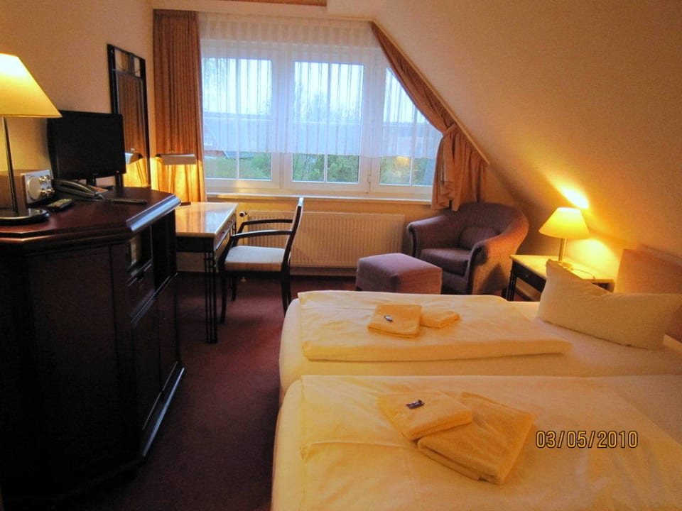 Doppelzimmer Kat.2 altGlowe Hotel Garni