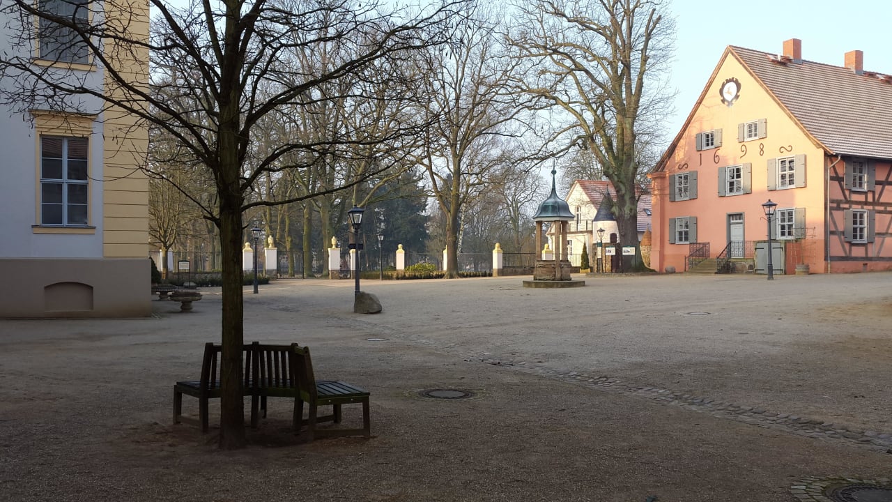 Blick vom Eingang Schloss & Gut Liebenberg