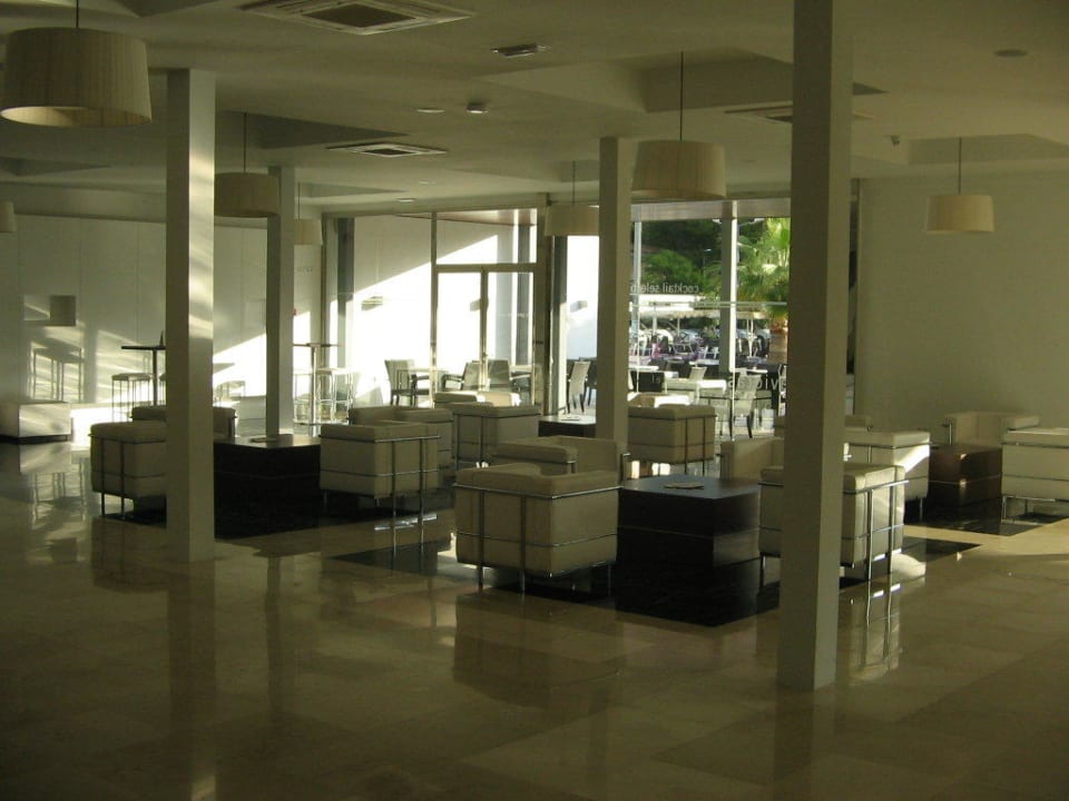 Lobby Las Gaviotas Suites Hotel