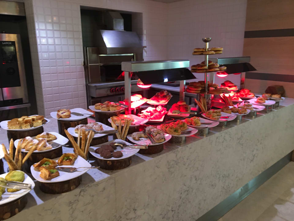 Gastro Acanthus Cennet Barut Collection