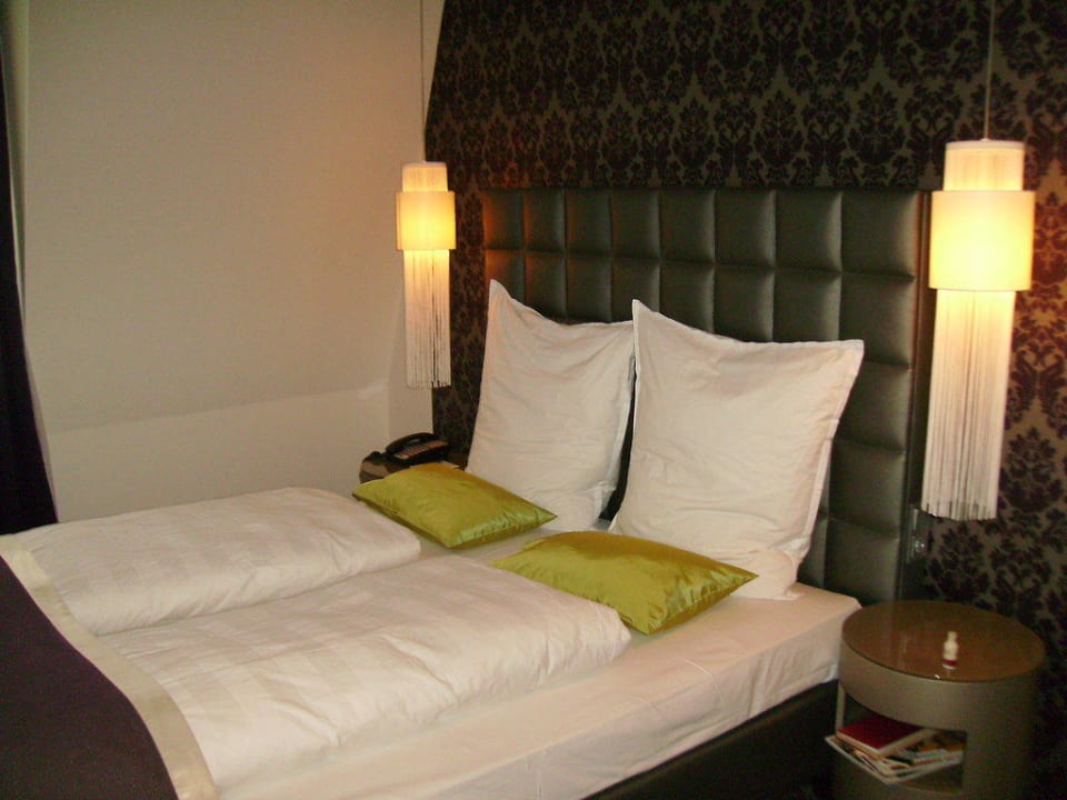 Bett Steigenberger Hotel Herrenhof