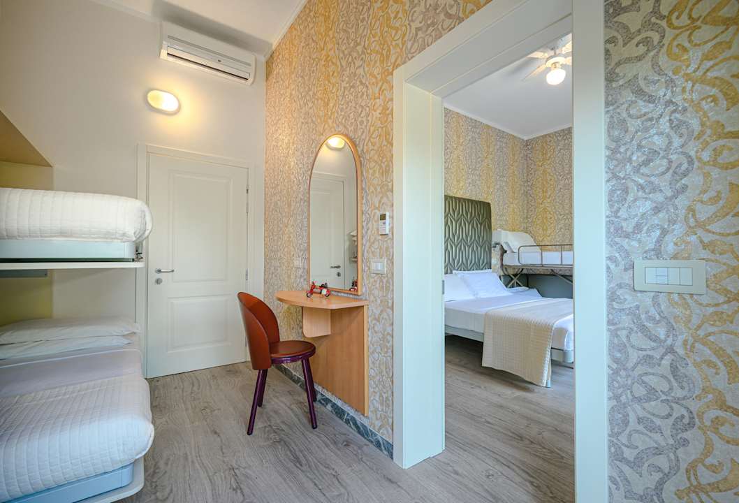 Zimmer Hotel Acquamarina