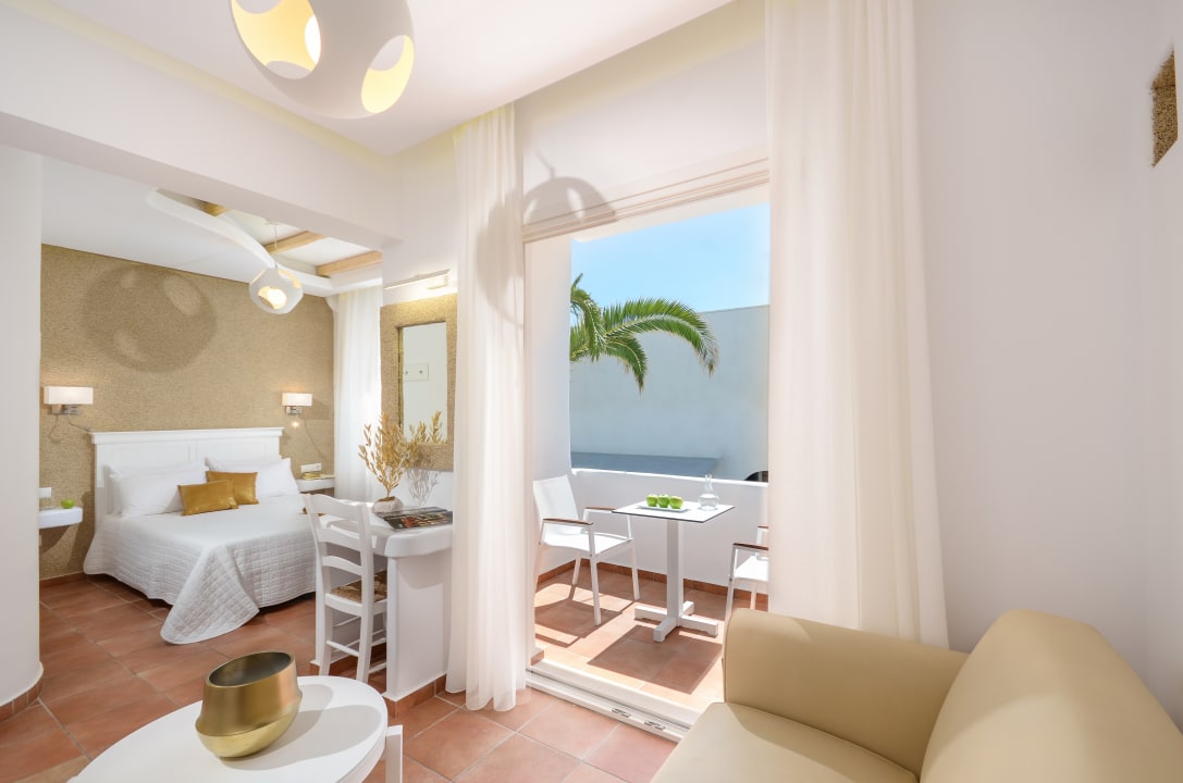 Zimmer Adriani Hotel