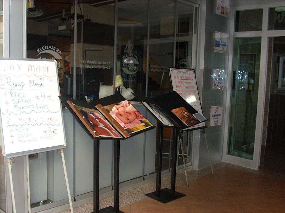 Eingangsbereich Hotel Kleopatra Develi