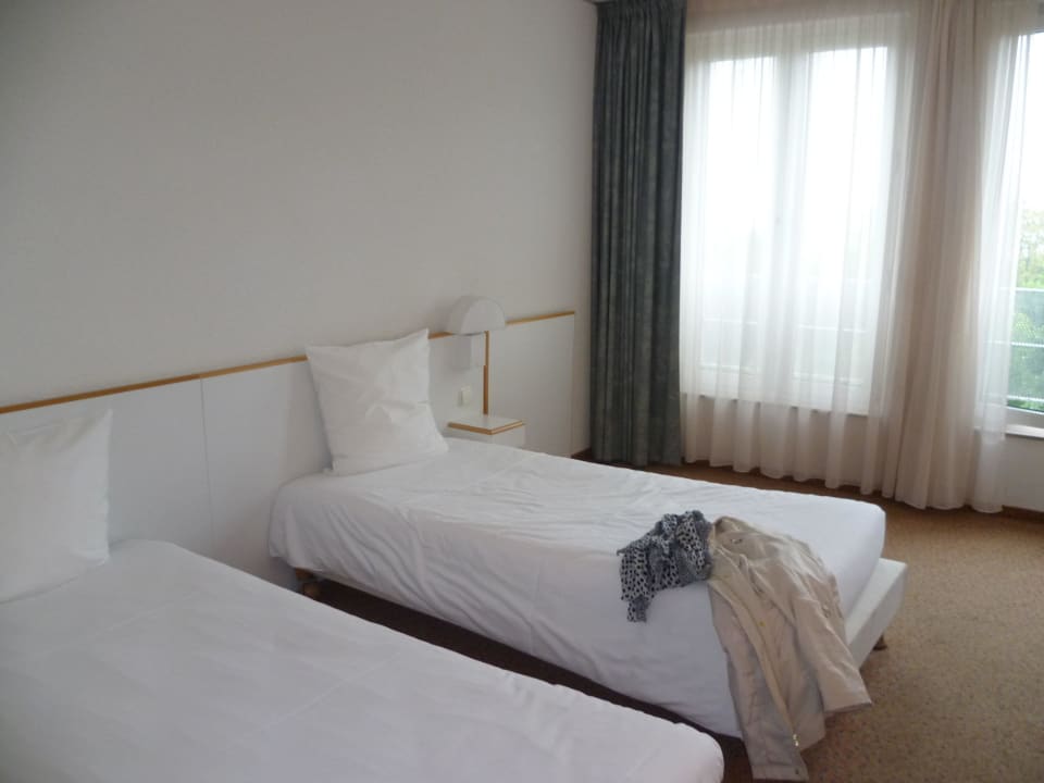 Doppelzimmer aber EZ gebucht Vienna House Easy by Wyndham Leipzig