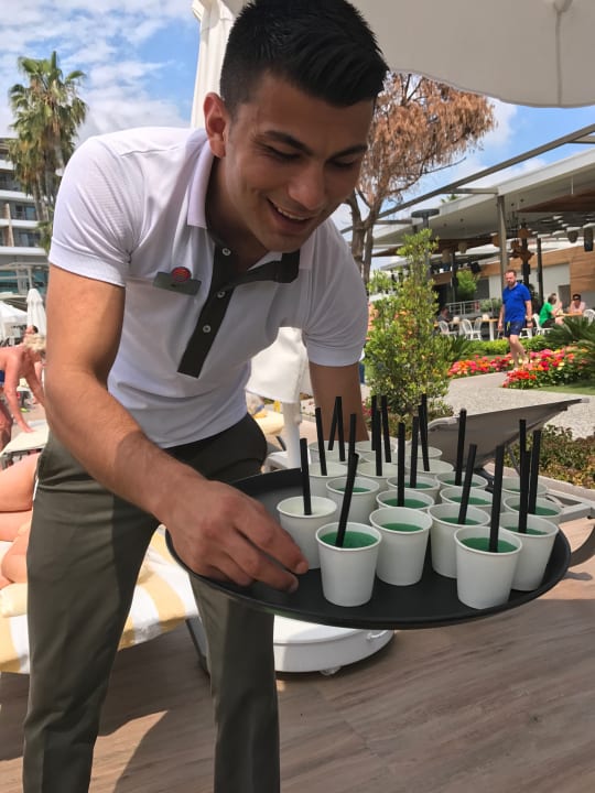 Restaurant Acanthus Cennet Barut Collection
