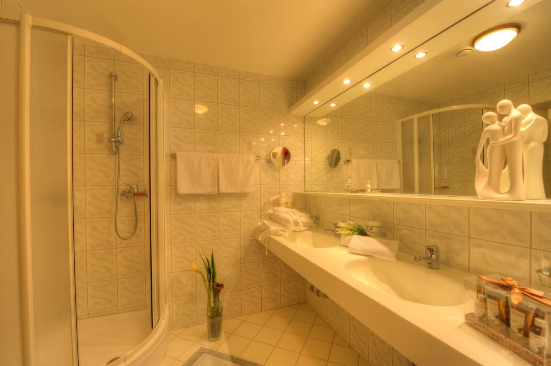 Zimmer Bad Hotel Verwall Hotel Verwall