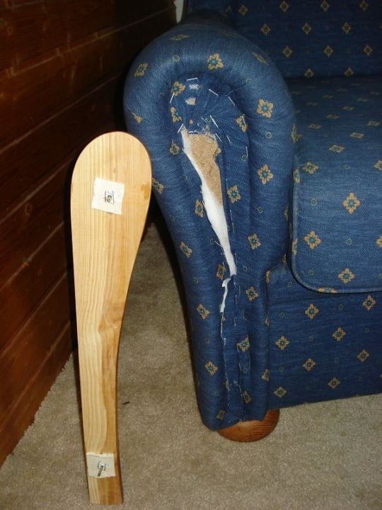 Kaputter Sessel Hotel Reiterhof Altmühlsee