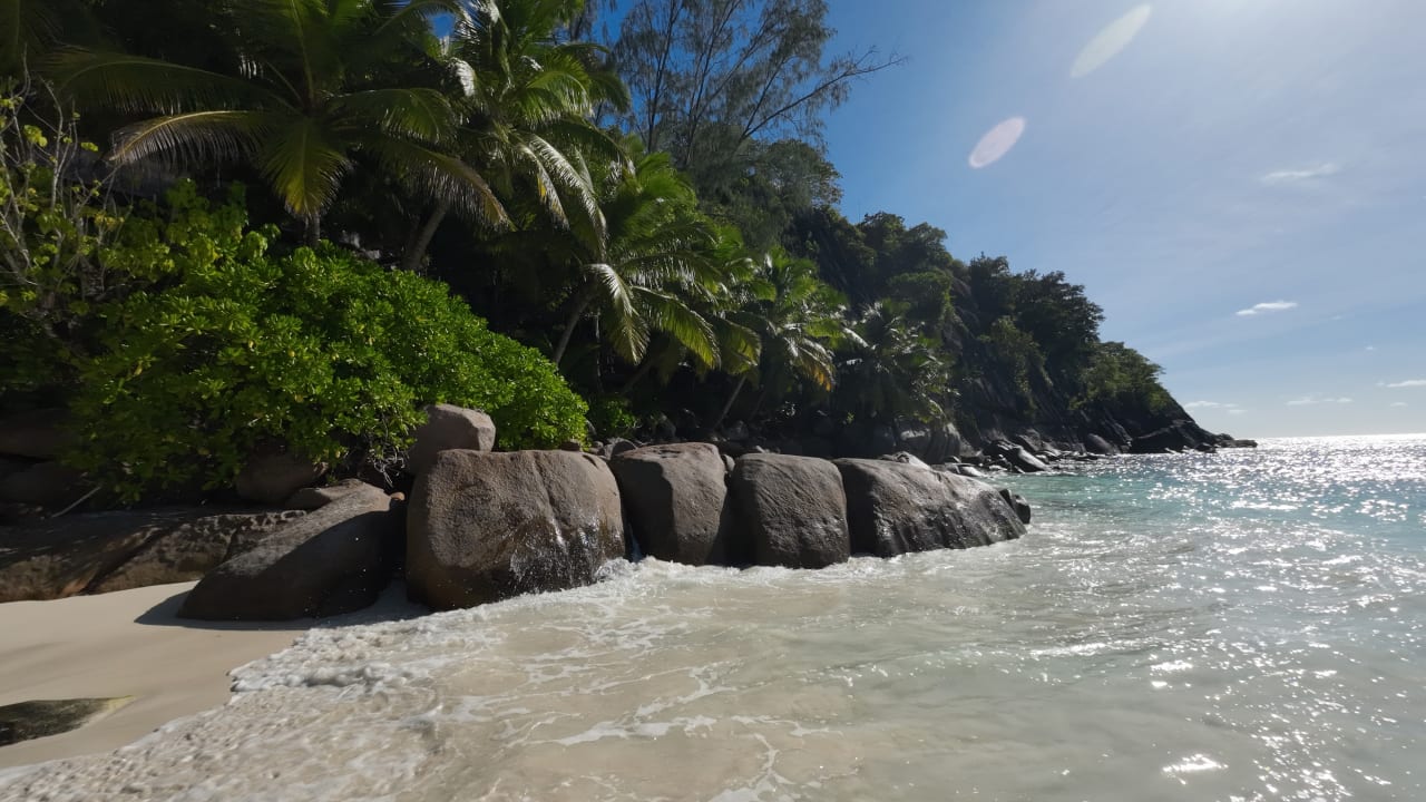 Strand Four Seasons Resort Seychelles