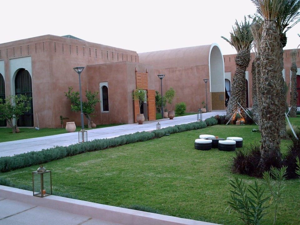 Innenhof und Eingang marokkanisches Restaurant Hotel Kenzi Club Agdal Medina