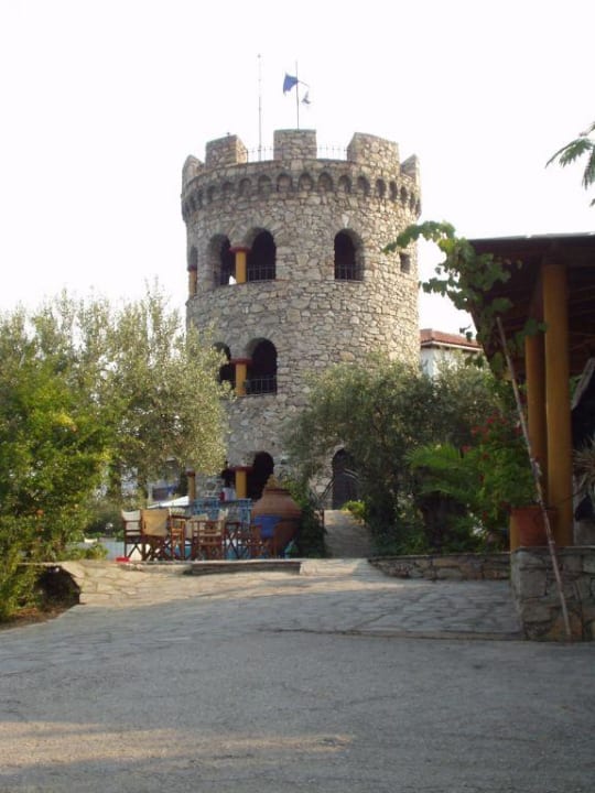 Anlage etwas steil Hotel Geranion Village