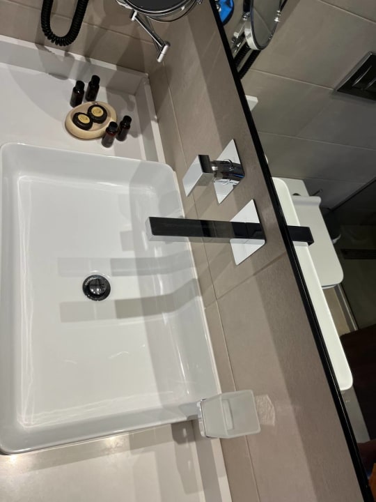 Zimmer Ray Hotel Corfu