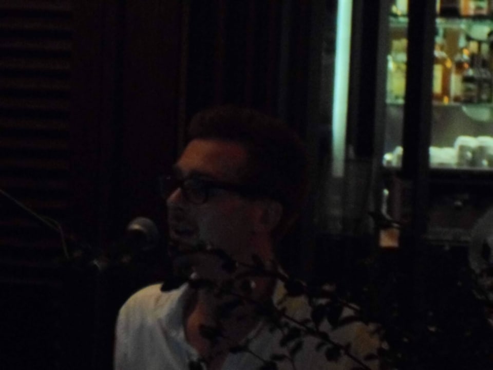 Der geniale Piano Spieler am Abend  Aldiana Club Rocca Nettuno Calabria