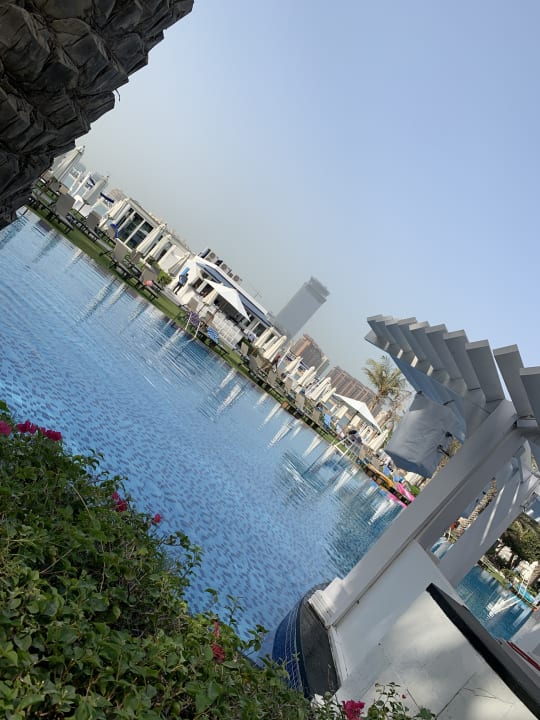 Pool Rixos The Palm Hotel & Suites