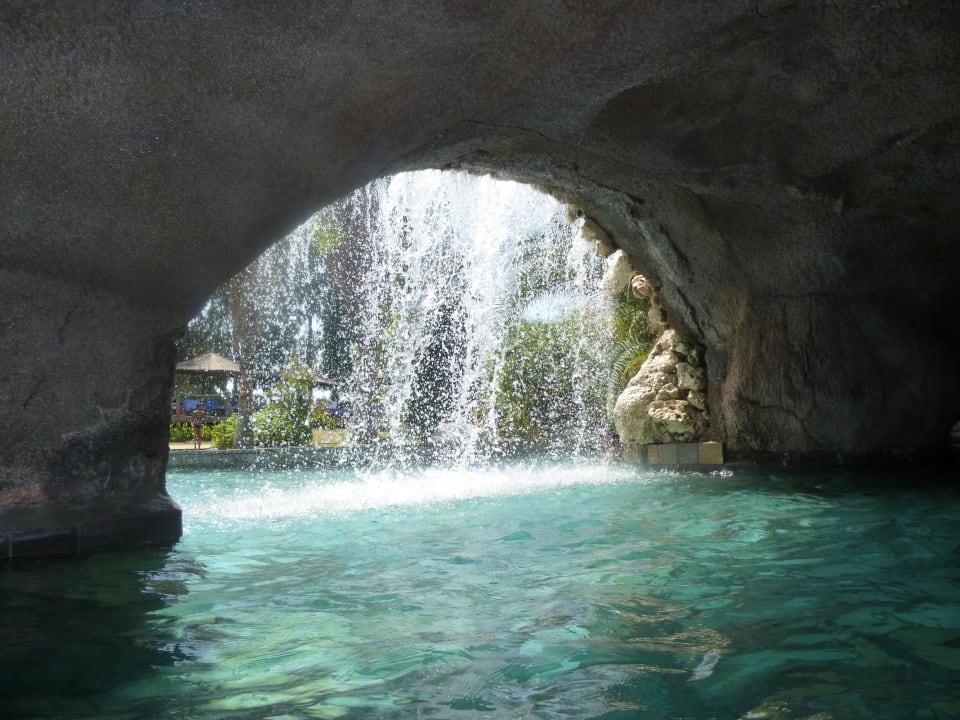 Lazy River Club Grand Side